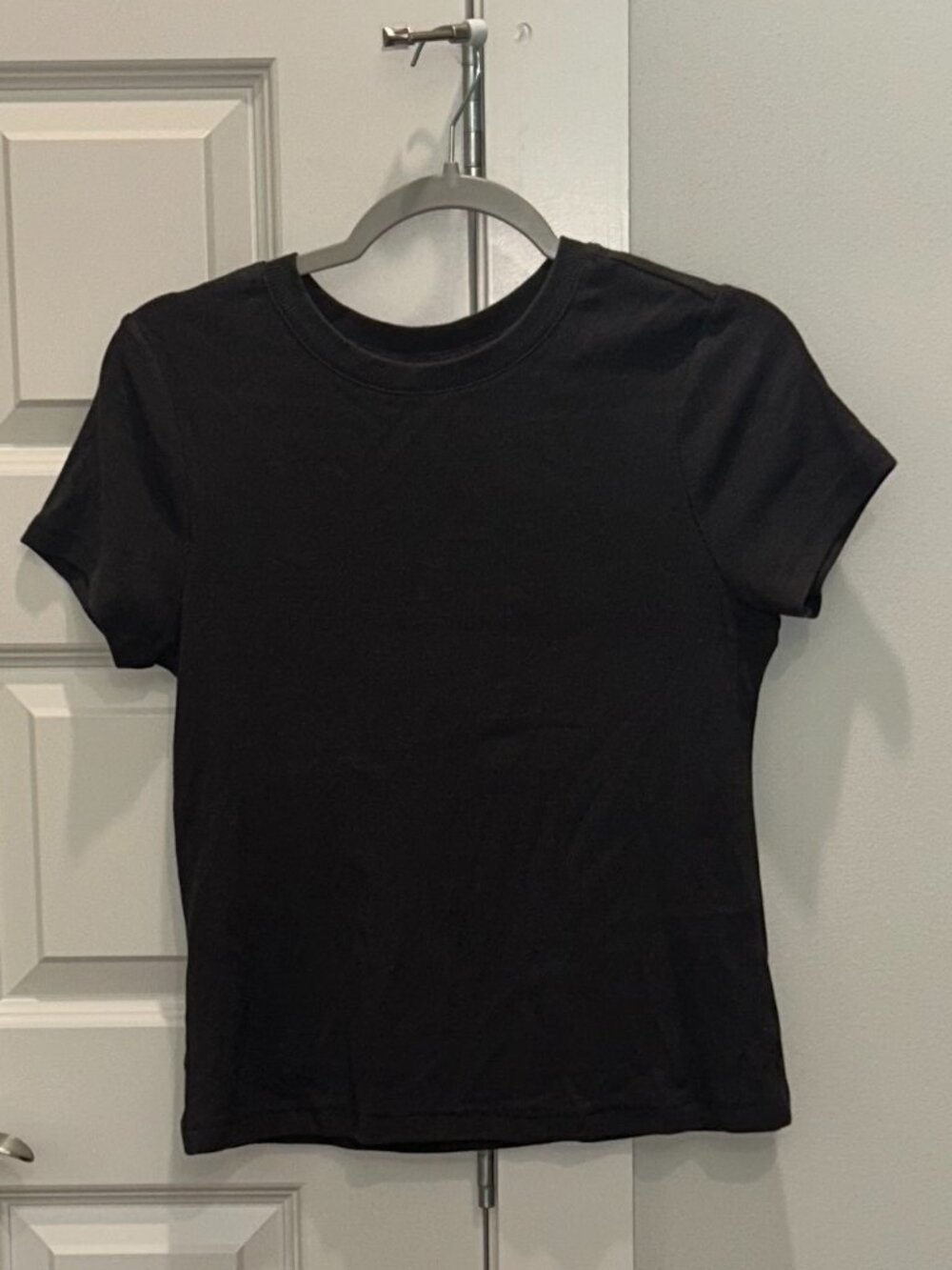 Thread & Supply Ribbed Knit Charcoal Gray Crew Neck Top